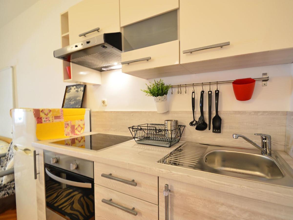 Apartment Cmiljina-1 센 외부 사진